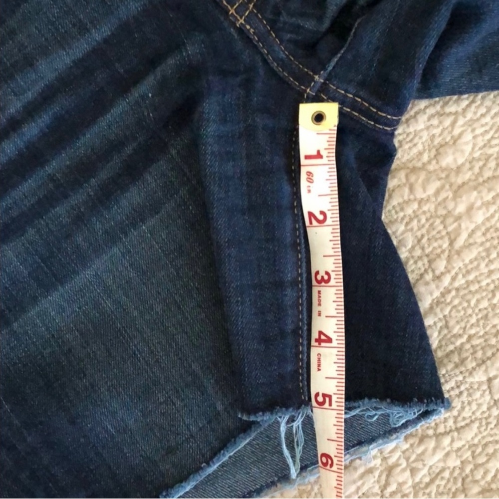 American Eagle Outfitters Distressed Jean Shorts, dark wash. Low to mid waist. - Picture 7 of 7